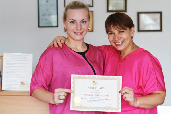 Violetta with Director of Cat Grooming School Svetlana